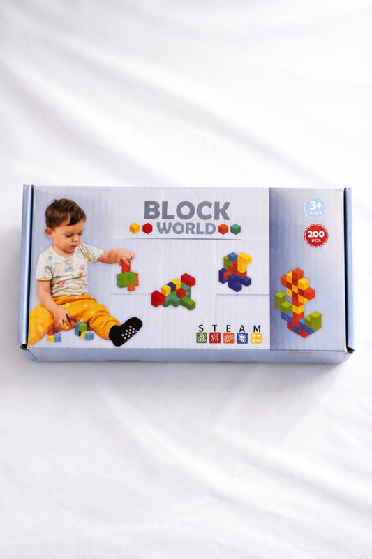 Block World 200 piece building block set for ages 3 and over